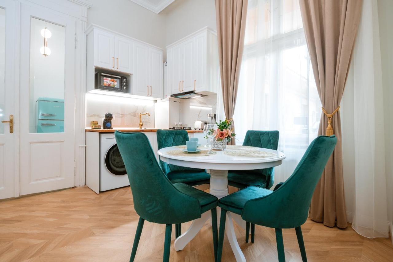 Apartament De Lux Central, P-Ta Matei Corvin Cluj-Napoca Exteriör bild